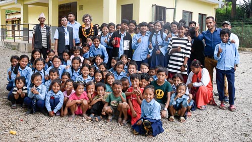 Gruppenfoto Schul- und Hilfsprojekte Theo Fritsche
